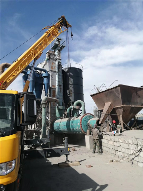 惠州市设备搬运等各类工程项目中，吊车起着关键作用