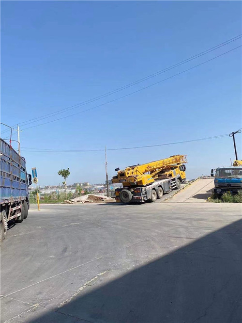 惠州市25吨吊车的租赁价格大概是多少？